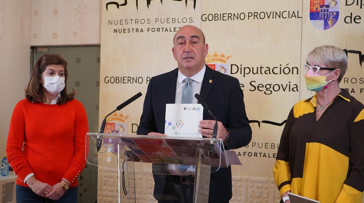 El presidente de la Diputación de Segovia presenta el presupuesto dedicado a Servicios Sociales en 2022