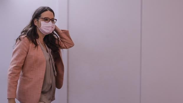 Mónica Oltra se desdice y afirma ahora que no encargó el expediente sobre el caso de abusos de su exmarido