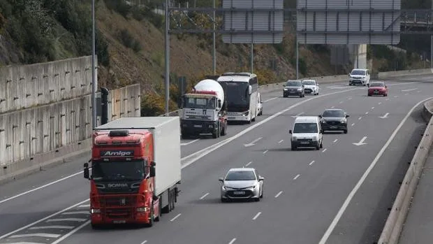 El paro del transporte se diluye en Galicia y la normalidad regresa a las carreteras
