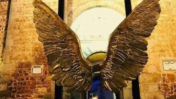 La escultura «Alas de México» regresa para siempre a Toledo