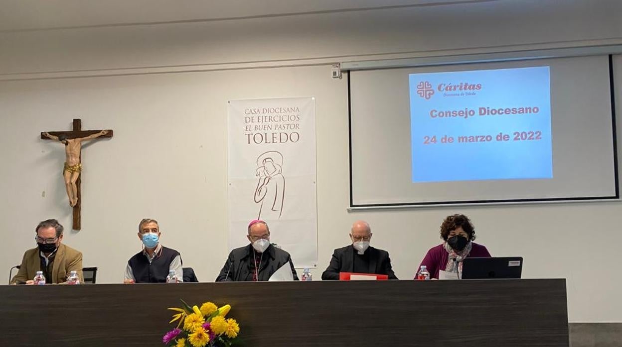 Momento de la reunión del Consejo Diocesano de Cáritas en Toledo