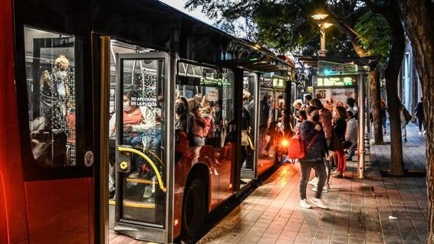 Semana Santa Marinera de Valencia 2022: horarios especiales y refuerzo de líneas de autobuses de la EMT