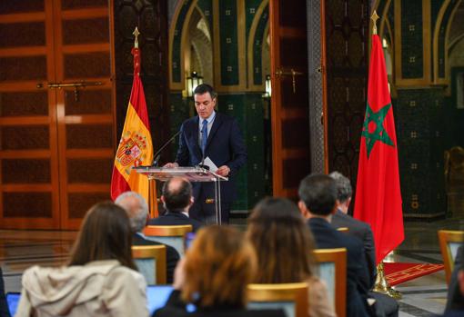 El presidente Sánchez, durante la rueda de prensa en Marruecos este jueves