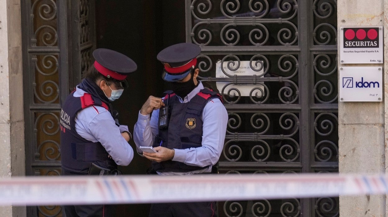 Agentes de los Mossos d'Esquadra en una imagen de archivo