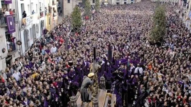 Las ‘Turbas’ vuelven a las calles de Cuenca con unos 2.200 participantes