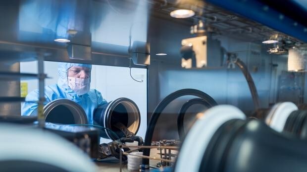 La fábrica de microchips ópticos de Vigo aspira a captar hasta 25 millones de los fondos europeos