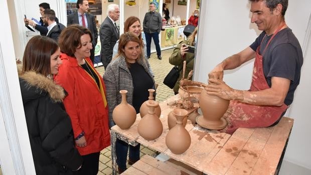 Abre Farcama Primavera con 53 artesanos y 1.300 metros de exposición