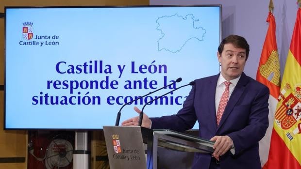 La Junta se estrena con un plan anticrisis de 470 millones que «genera más derechos»