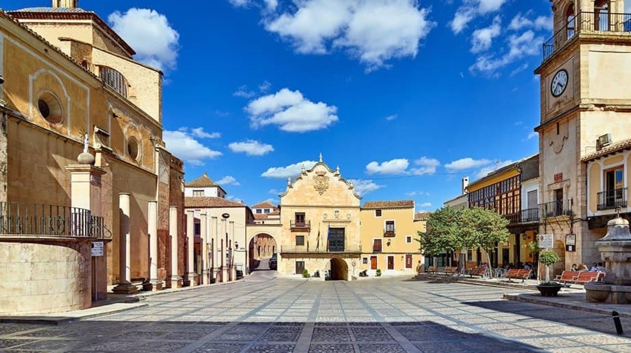 Plaza de Chinchilla de Montearagón, en la provincia de Albacete