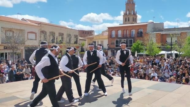 Primer acto de los danzantes del Cristo de la Viga de Villacañas