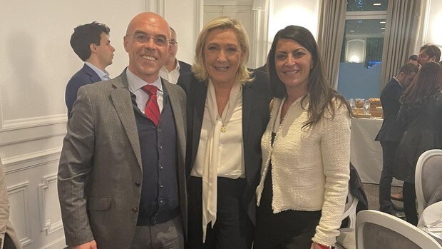 Vox abraza el «extraordinario» resultado de Le Pen contra el 'establishment'