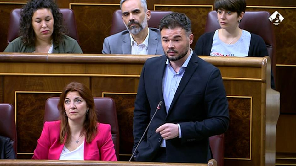 «Pídale el teléfono al señor Casero»: Rufián insta a Sánchez a llamar al Partido Popular