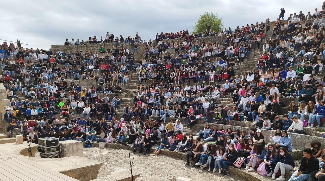 Algunos de los asistentes a la inauguración del festival