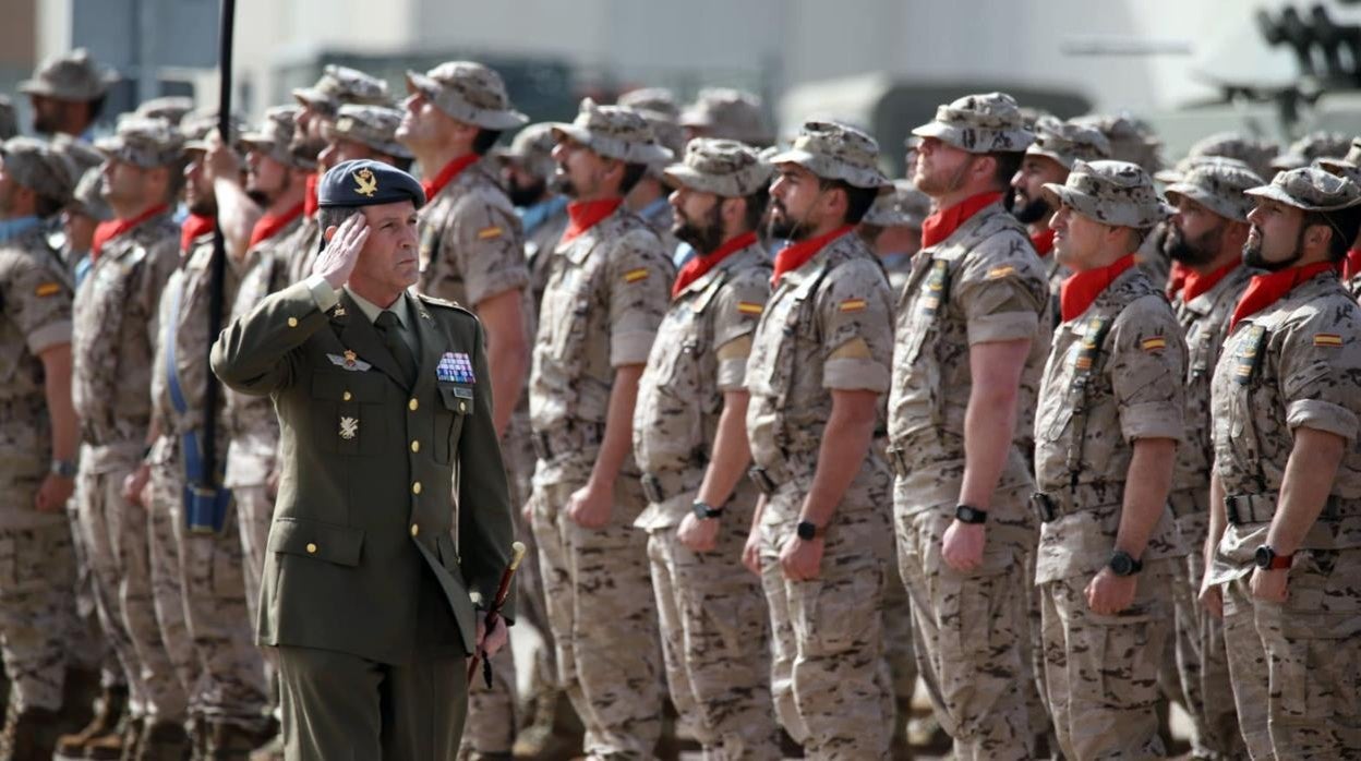 Acto de despedida del Contingente EUTM MALÍ XX en la Base El Empecinado, en Valladolid