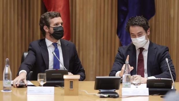 La Fiscalía pide el archivo de la denuncia contra Casado y Egea por revelación de secretos sobre el hermano de Ayuso