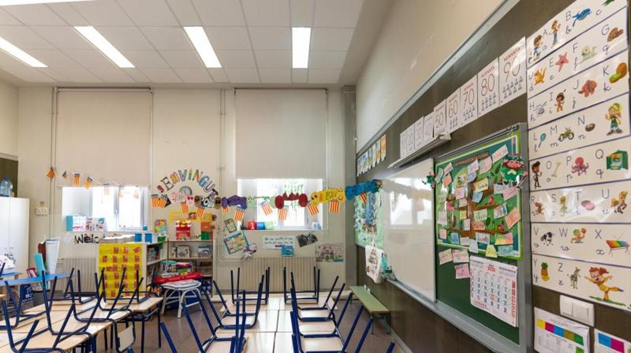 Imagen de archivo de un aula de un centro escolar de Valencia