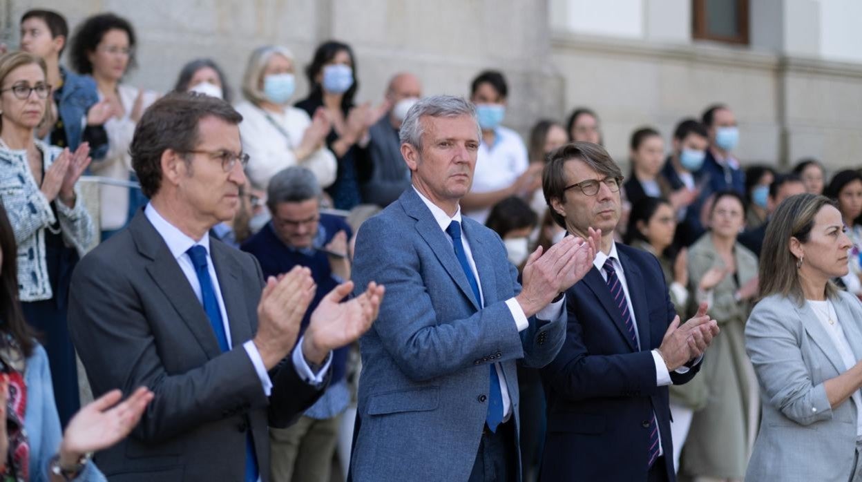 Feijóo y Rueda, este viernes durante un minuto de silencio en San Caetano