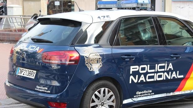 Detienen a un hombre con un mechero y un bidón de gasolina para quemar vivos a sus vecinos en Valencia