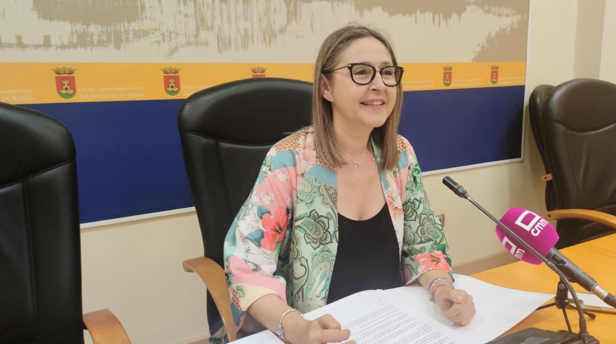 Monserrat Muro durante la rueda de prensa