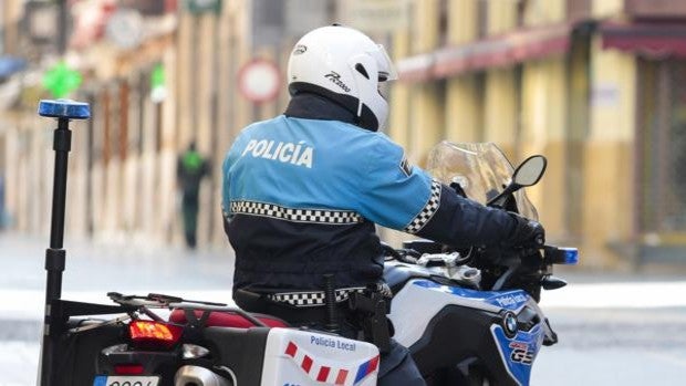 Varios detenidos por increpar a la Policía Local durante su intervención en una violenta pelea en León