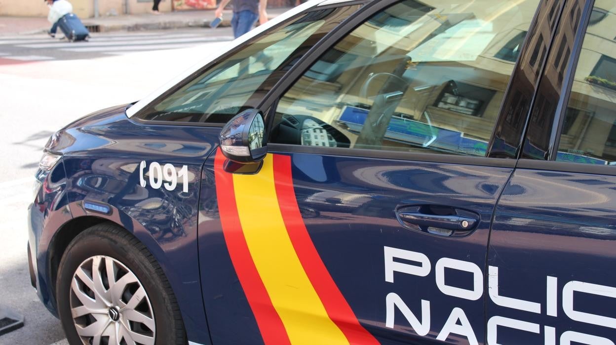 Imagen de recurso de un coche patrulla de la Policía Nacional