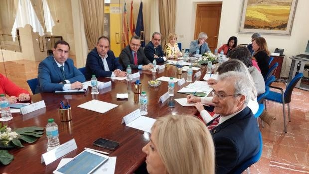 Los empresarios de Ineca recuerdan al Gobierno que la provincia de Alicante pierde posiciones competitivas