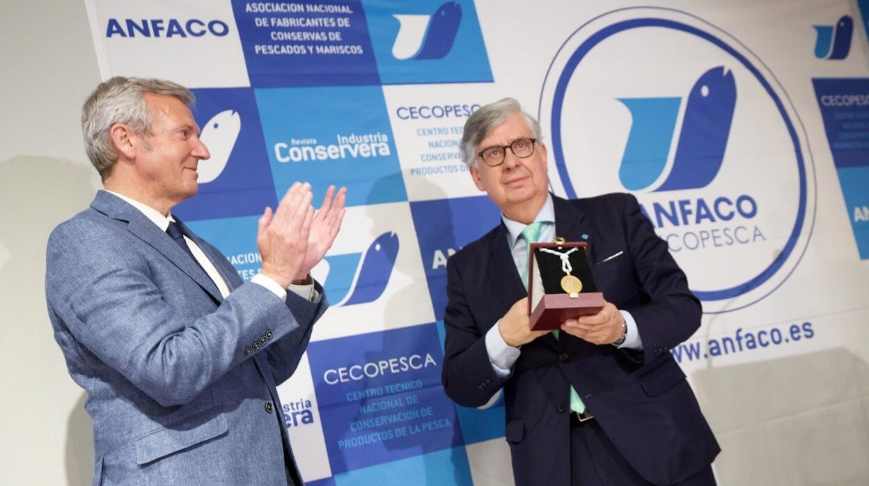 Alfonso Rueda y Vieites en la entrega de las Medallas de Anfaco