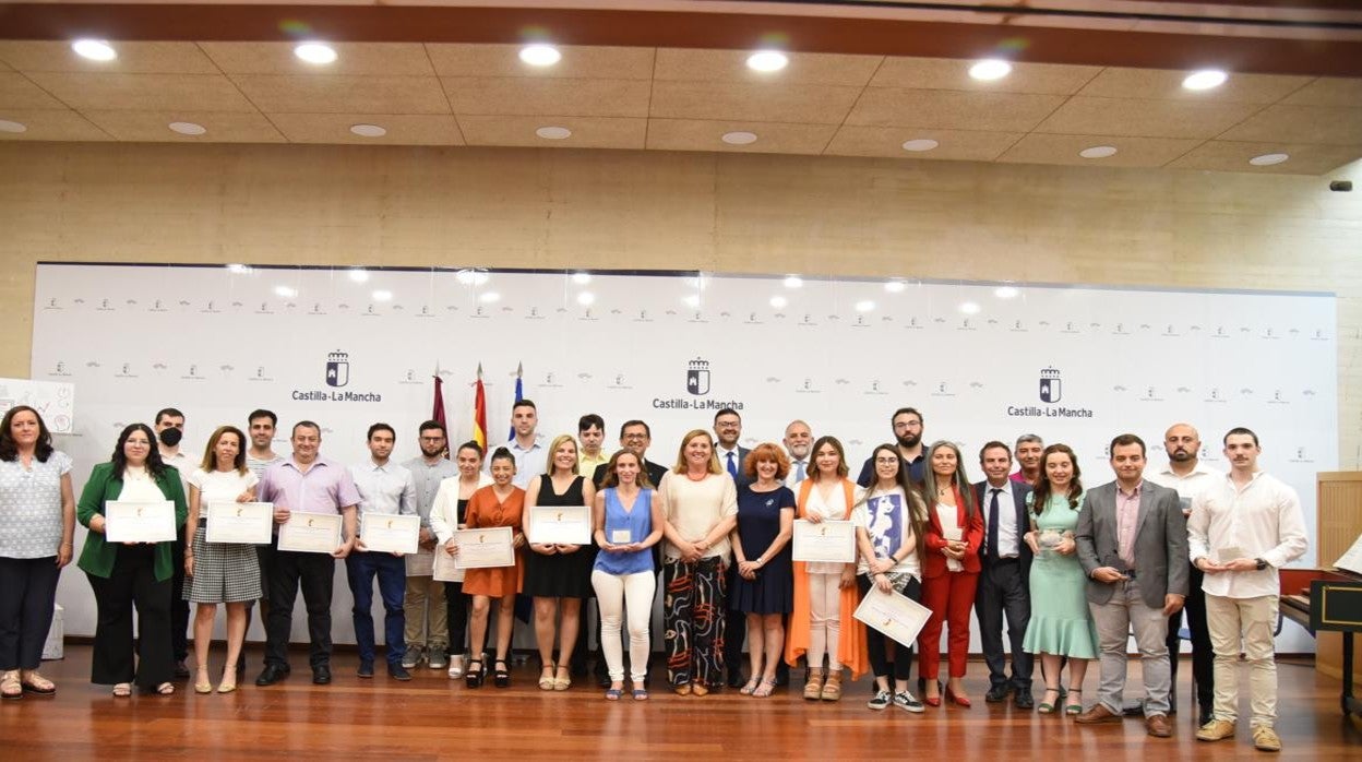 La Junta reconoce a los 21 alumnos de Formación Profesional del curso 2020-21