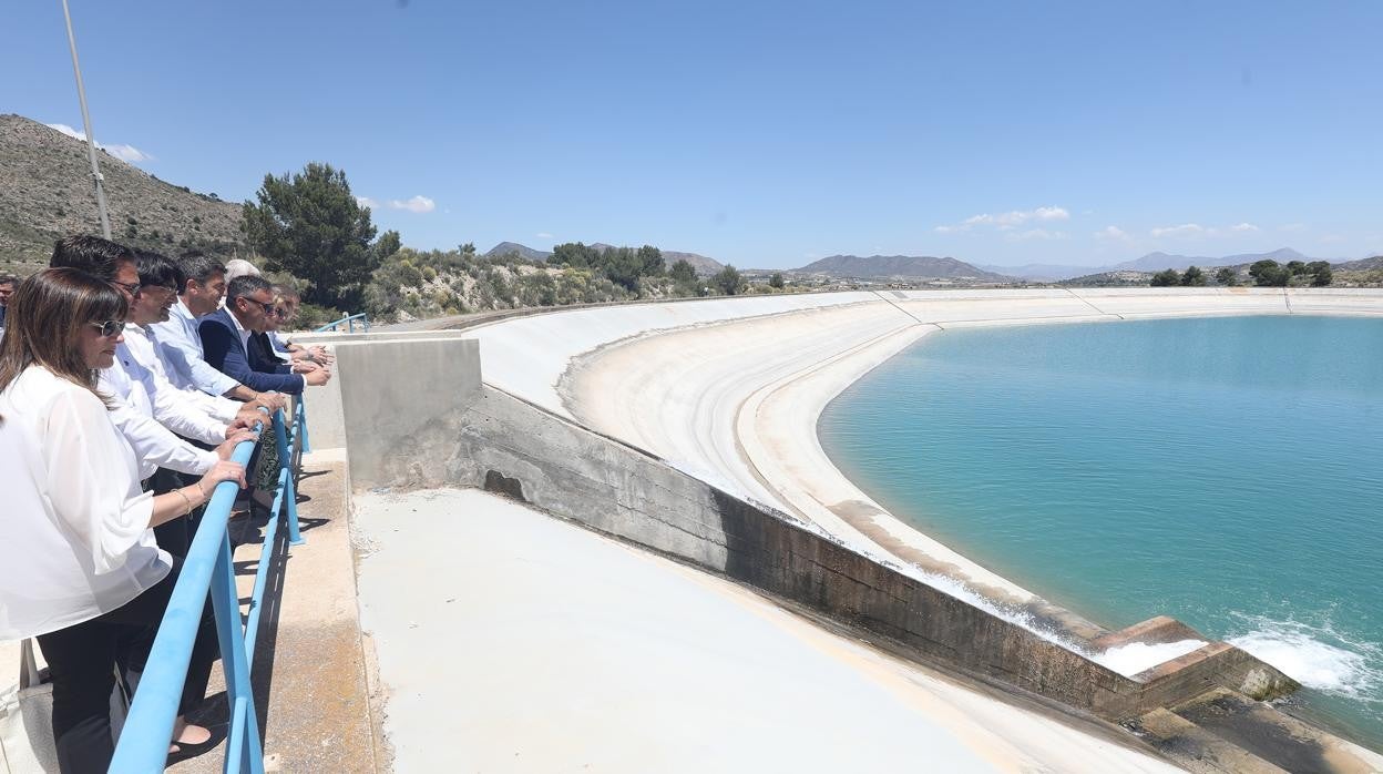 Acto celebrado en Aspe para celebrar el agua procedente del trasvase Júcar-Vinalopó