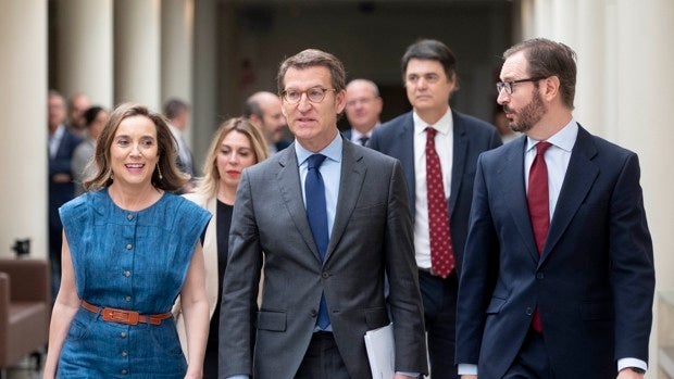 Alberto Núñez Feijóo rompe con la política de los «zascas» y pide centrarse ya en construir la alternativa