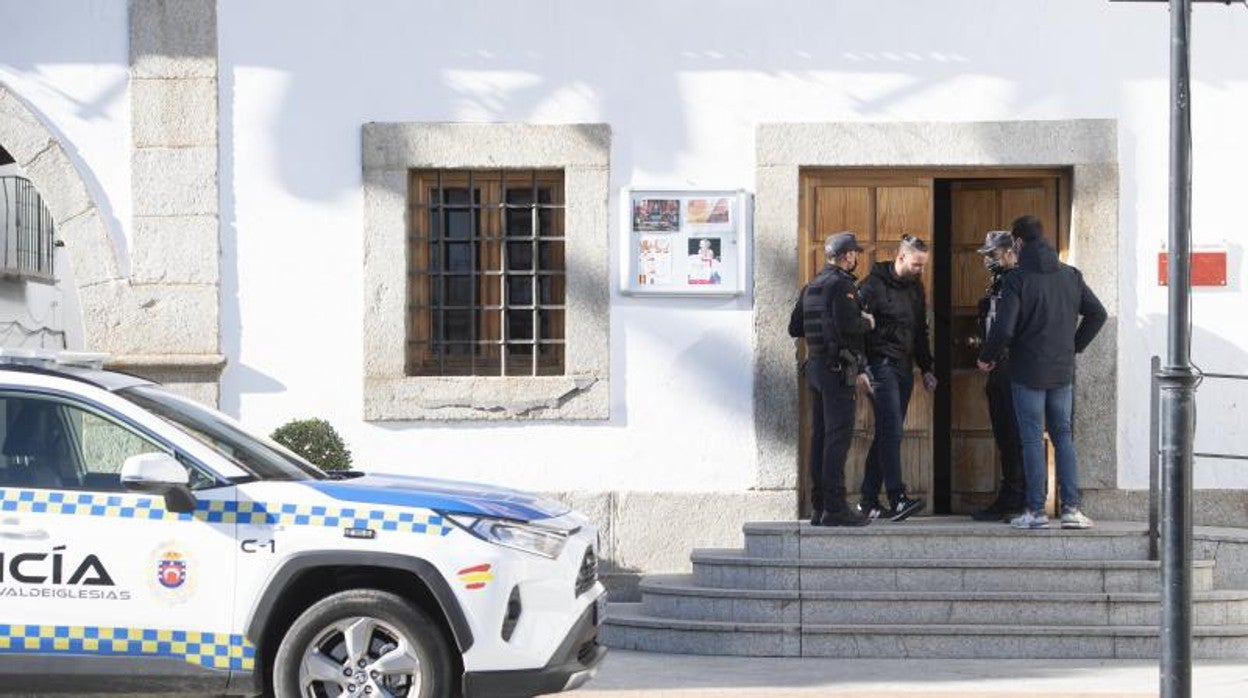Registro policial en San Martín de Valdeiglesias