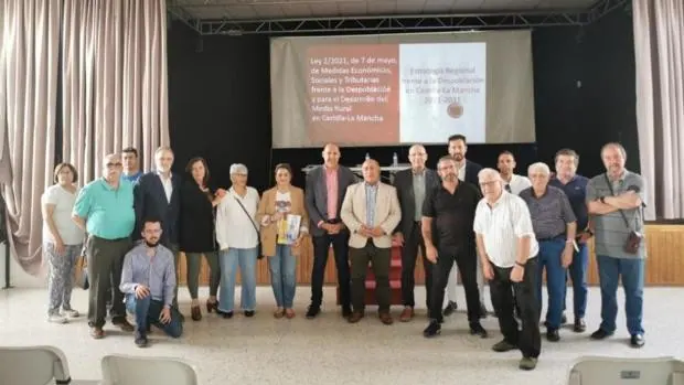 La Junta aborda con los alcaldes de La Jara medidas de la Ley contra la Despoblación