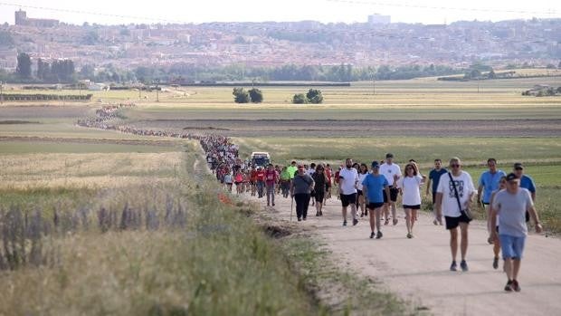 Más de un millar de personas recuperan en Ávila la Gran Marcha por la Discapacidad de Pronisa