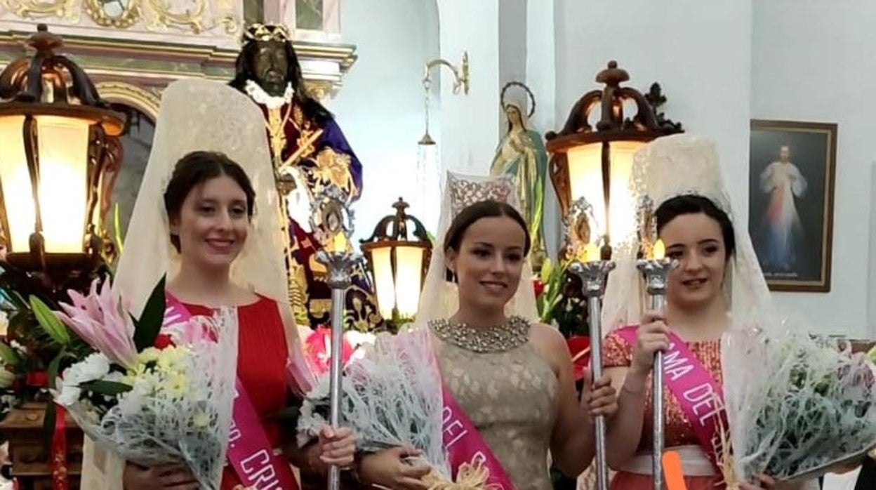 El Cristo de la Humildad junto a sus damas