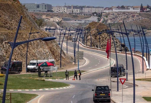 Foto de la frontera en Castillejos entre España y Marruecos