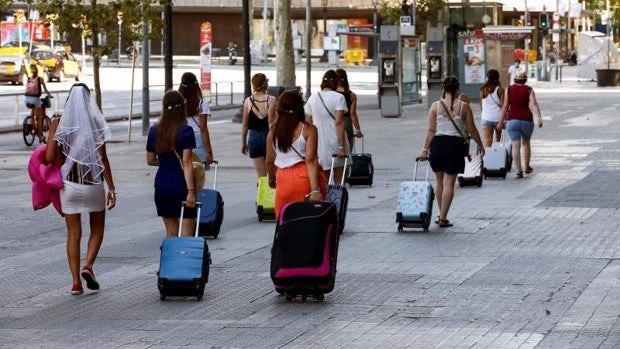 El Gremio de Hoteles de Barcelona prevé una ocupación del 85% este verano