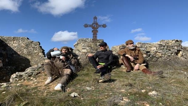 Más de 100 inscritos en el Trail de Abánades, la primera prueba de montana con recreación histórica