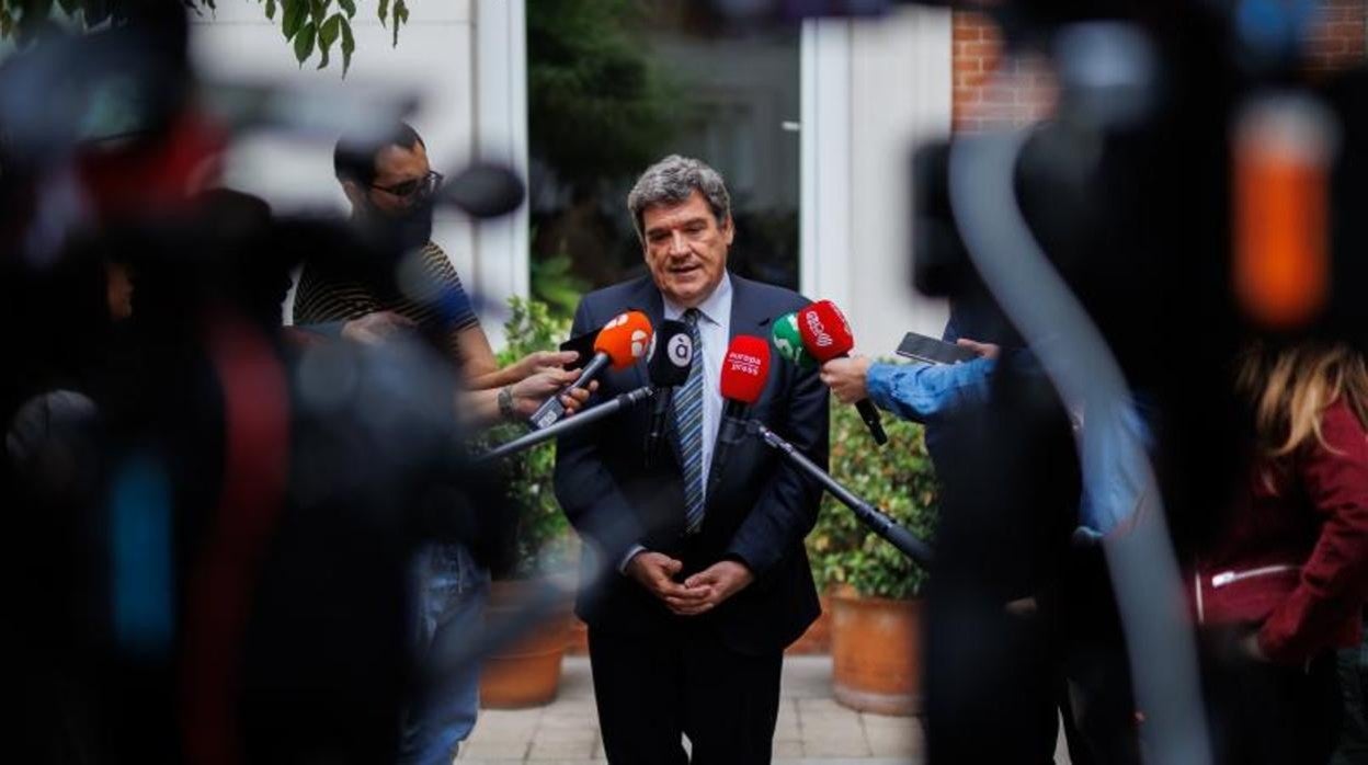 El ministro de Inclusión, Seguridad Social y Migraciones, José Luis Escrivá