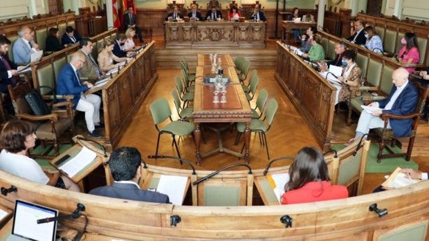 Vox se queda solo en la moción para paralizar talleres sobre igualdad por «adoctrinamiento» en Valladolid