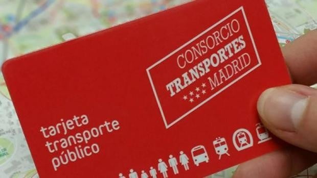 Metro Madrid y EMT buscan usuarios con iPhone para probar el nuevo bono transporte virtual