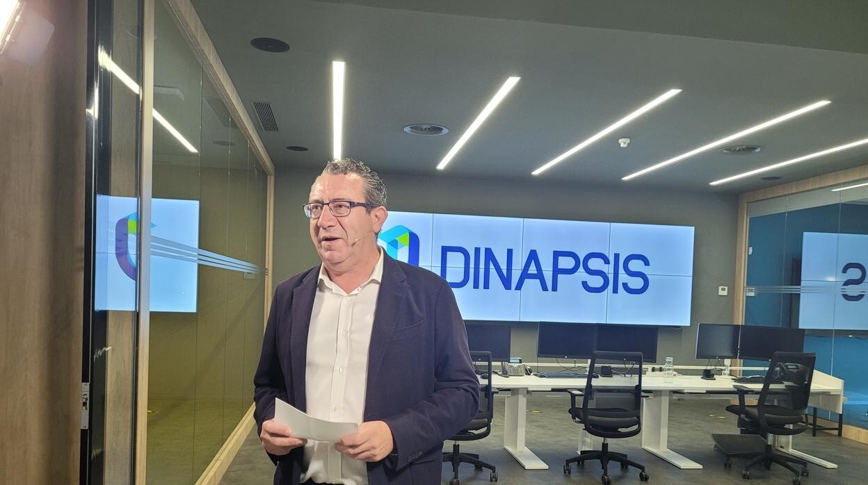 Antonio Pérez, alcalde de Benidorm, ha sido uno de los participantes de esta sesión para poner en valor la importancia de los centros de transformación digital Dinapsis