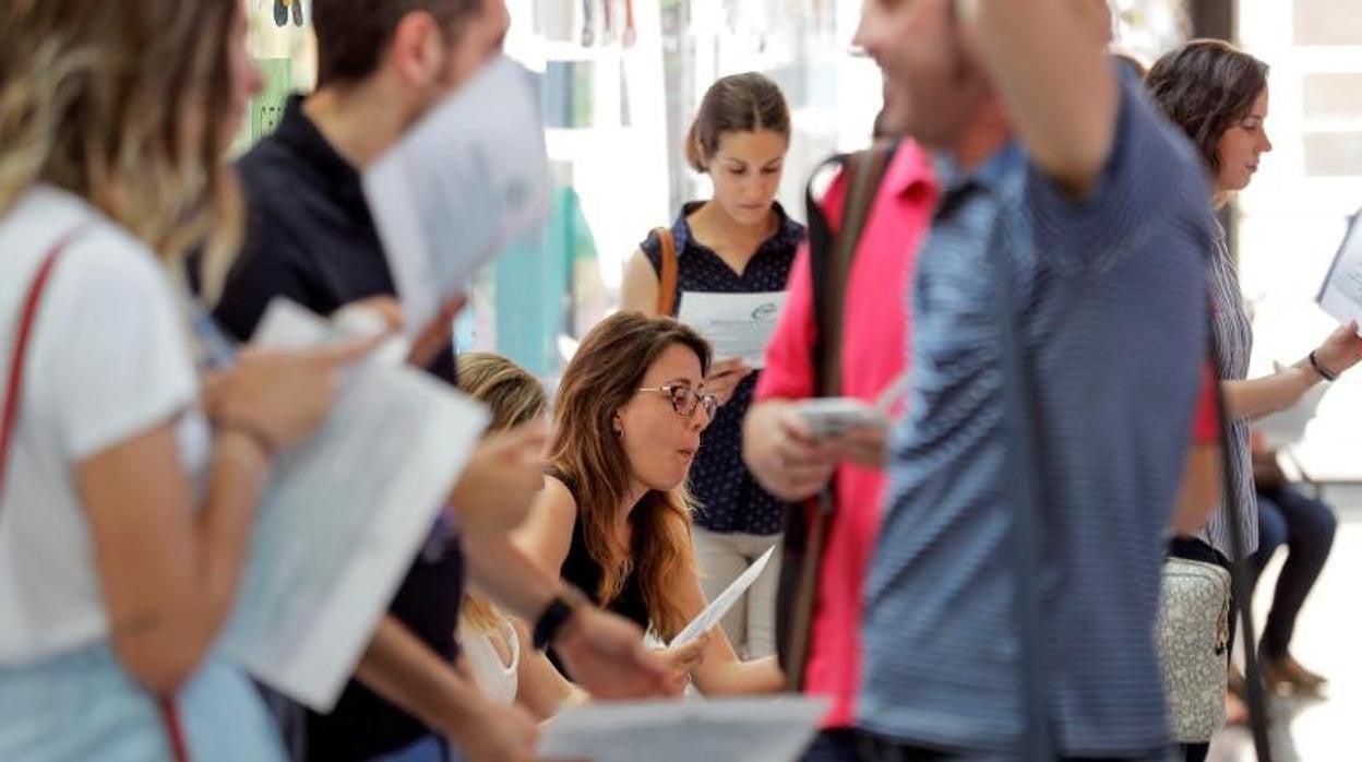 19.592 aspirantes se presentan a las oposiciones de maestros en la Comunidad Valenciana