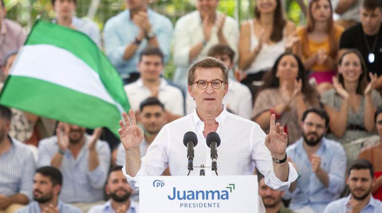 El presidente del PP, Alberto Núñez Feijóo, el domingo en Cádiz