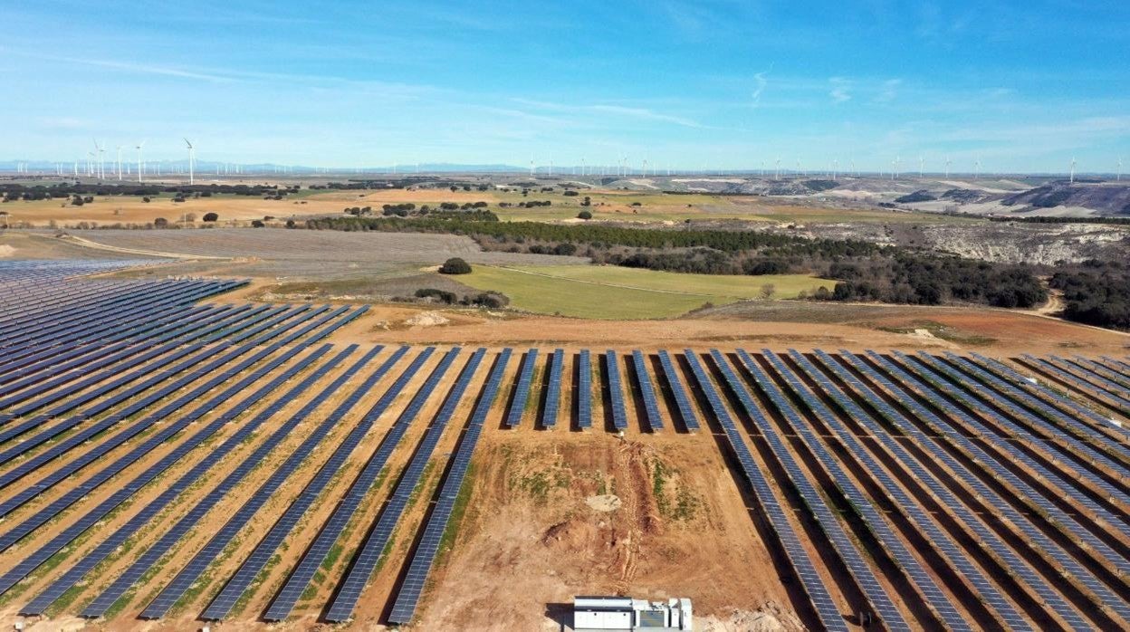 Primer proyecto fotovoltaico de Iberdrola en Castilla y León, en la localidad burgalesa de Revilla-Vallejera