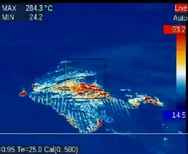 El viento hace «imposible abordar con éxito» el fuego de Zamora
