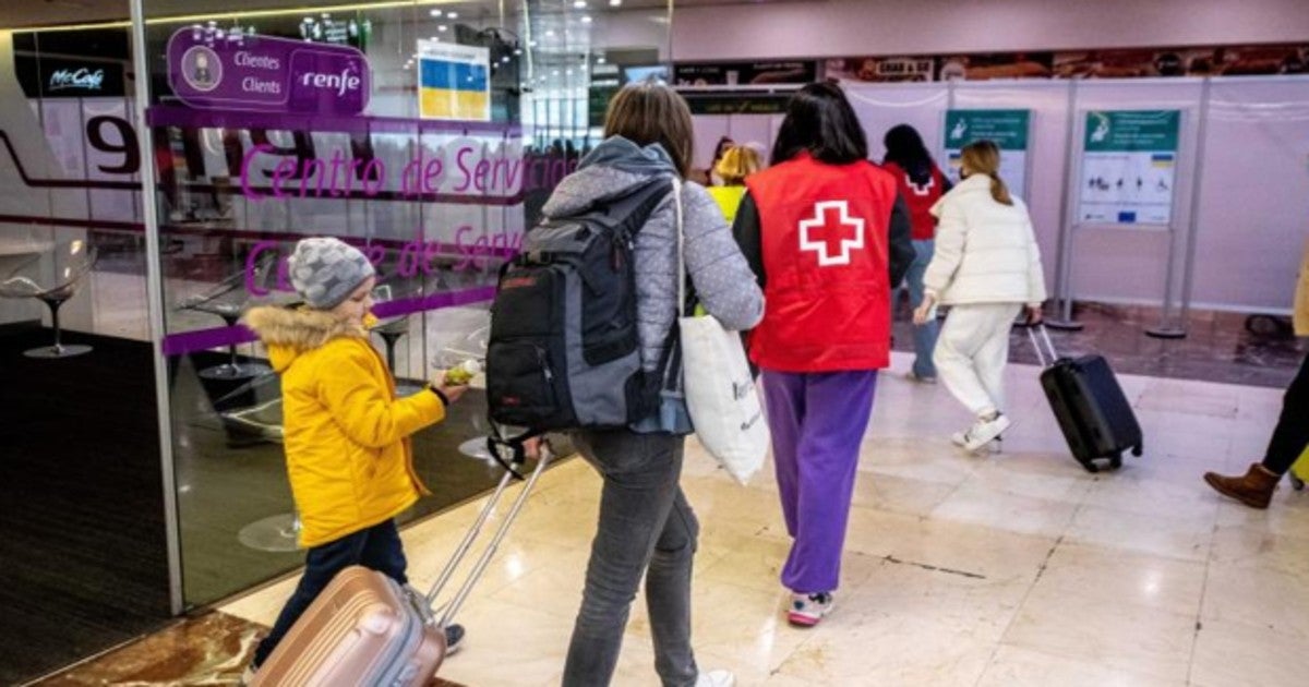 Refugiados ucranianos a su llegada a la estación de Sants