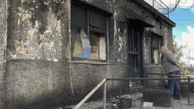 La mejoría en el incendio de la Sierra de la Culebra permite la vuelta a casa de todos los desalojados