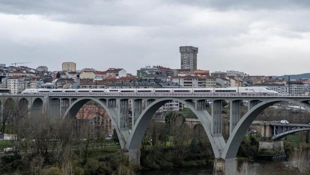 El PPdeG teme que los trenes Avril queden relegados a septiembre u octubre