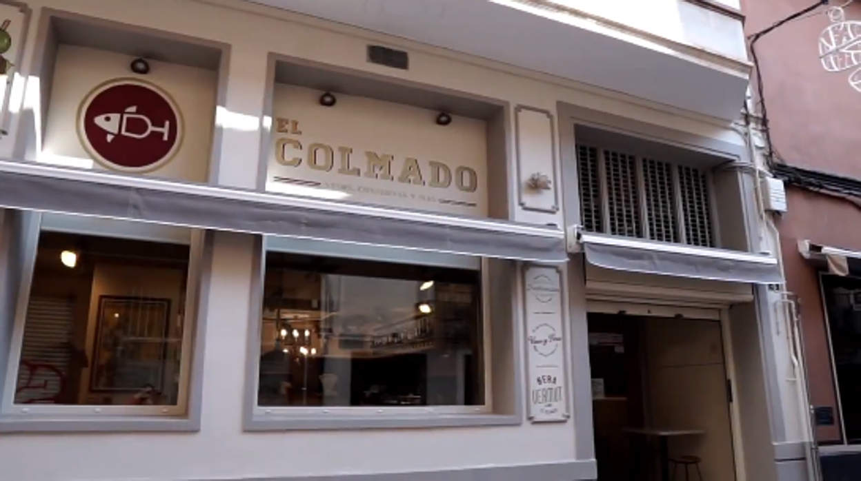 Imagen de la entrada del restaurante El Colmado de Castellón