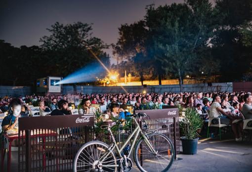 El cine de verano del Parque de la Bombilla.